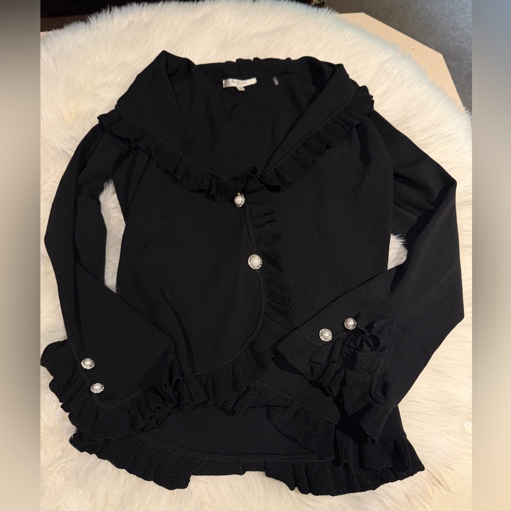 Vintage vertigo Paris black ruffle pearl button front cardigan sweater Sz L EUC